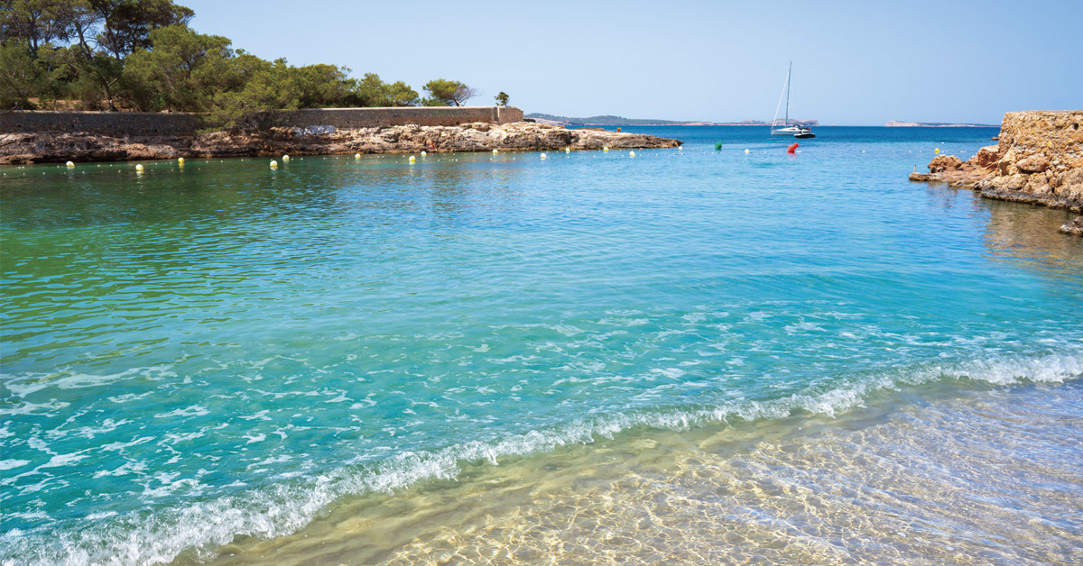 cala gracio playa en ibiza